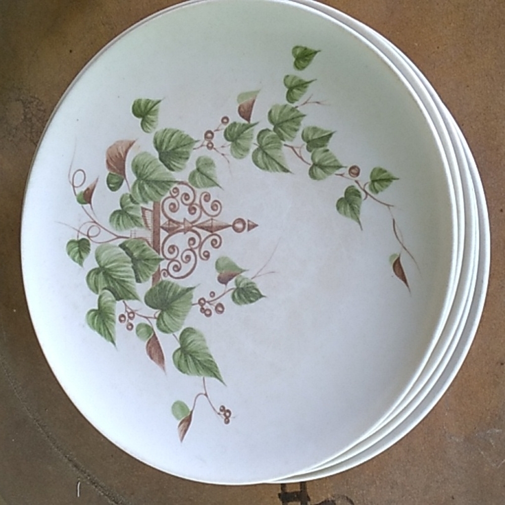 6 vtg 1960s melmac melamine MCM prolon ivy plates